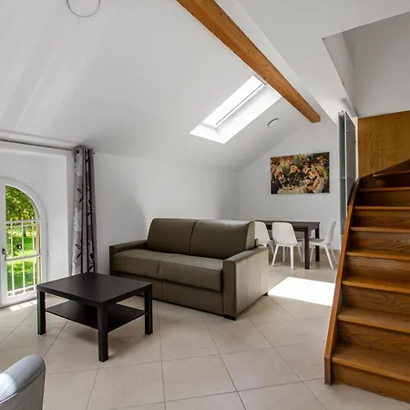 Sweet-renoir, Calme, Parking Prive Apartament *