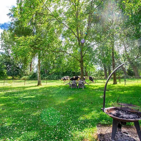 Sweet-renoir, Calme, Parking Prive Apartament