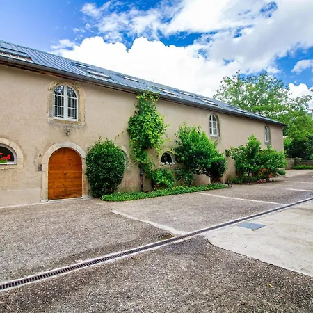 شقة Sweet-renoir, Calme, Parking Prive